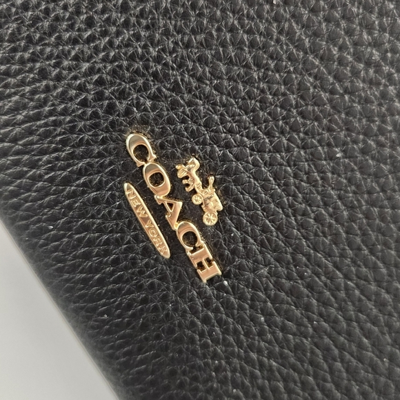Coach‎ Black Leather Wristlet - Picture 2 of 4